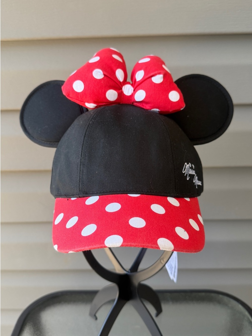 Disney Parks WDW Minnie Mouse Ear Baseball Cap Hat Youth
